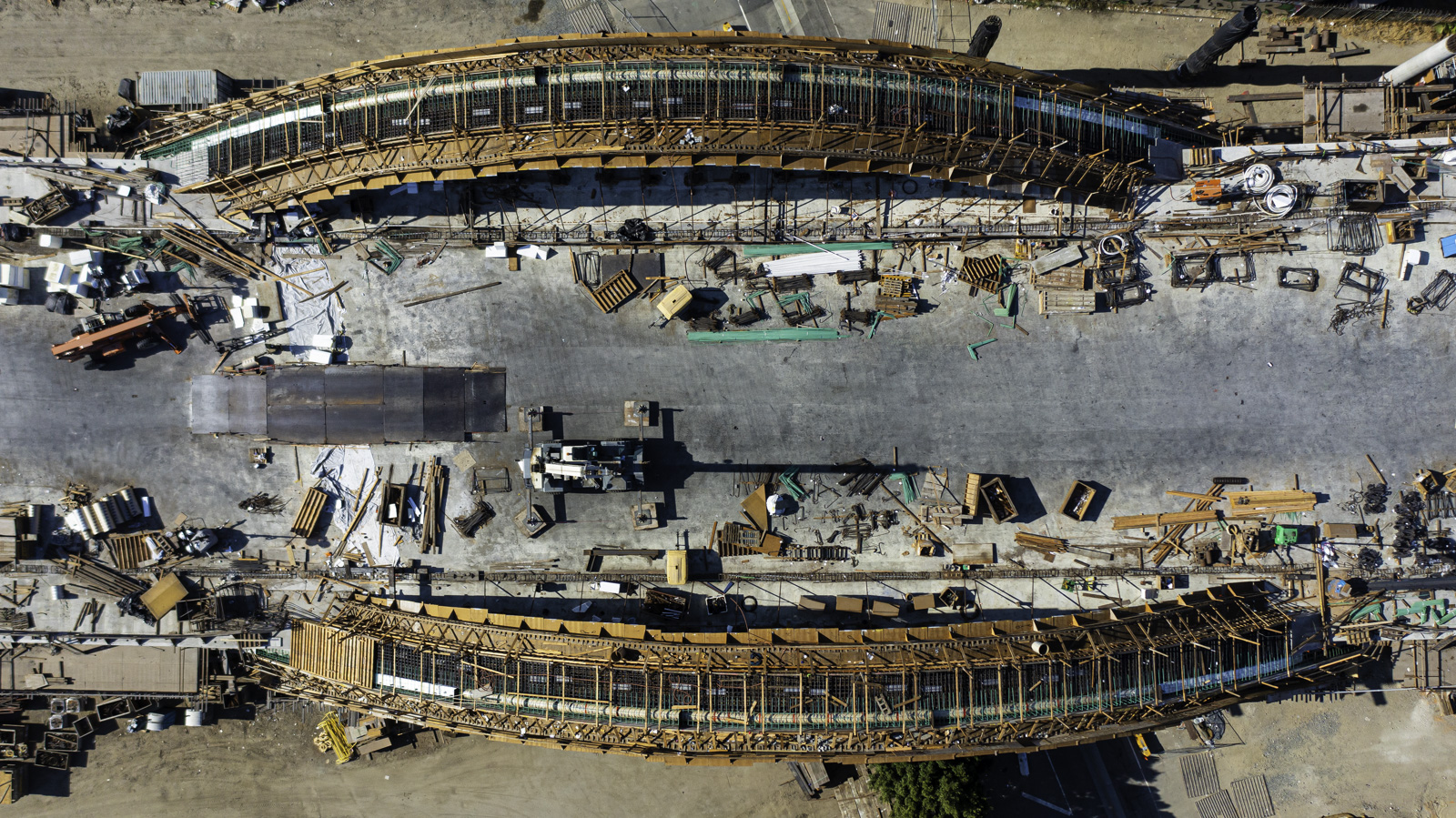 [Image: viaductArch.jpg]